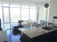 Фото Square One Luxury Furnished Suite