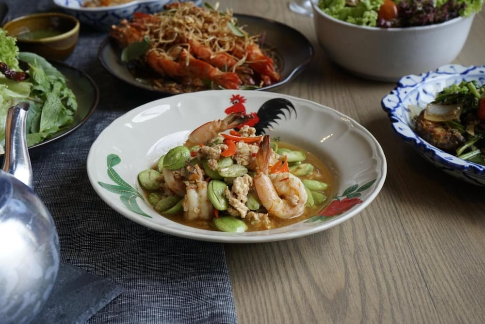 Фото Victoria Garden Hotel