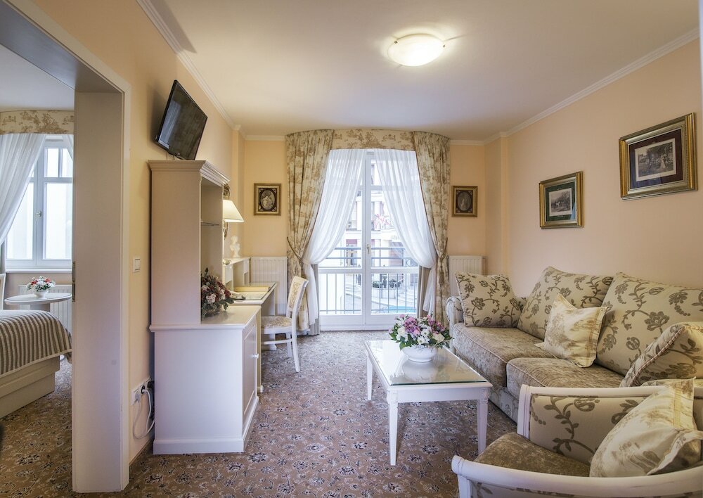 Фото Karlsbad Grande Madonna