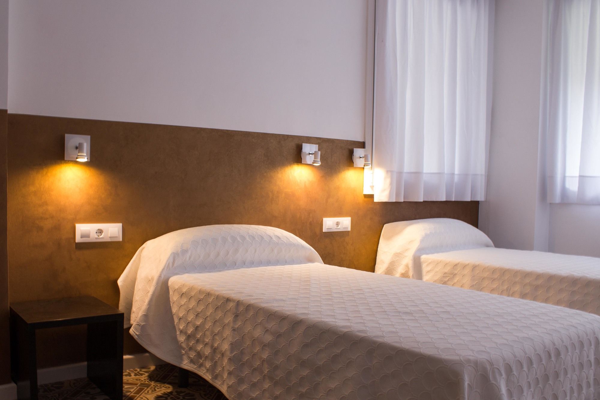 Фото Hostal Nova