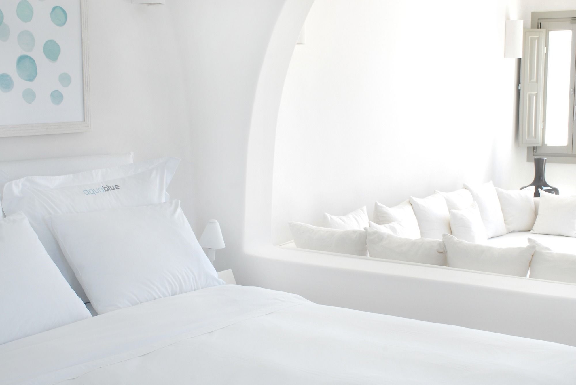 Фото Aqua Blue Hotel