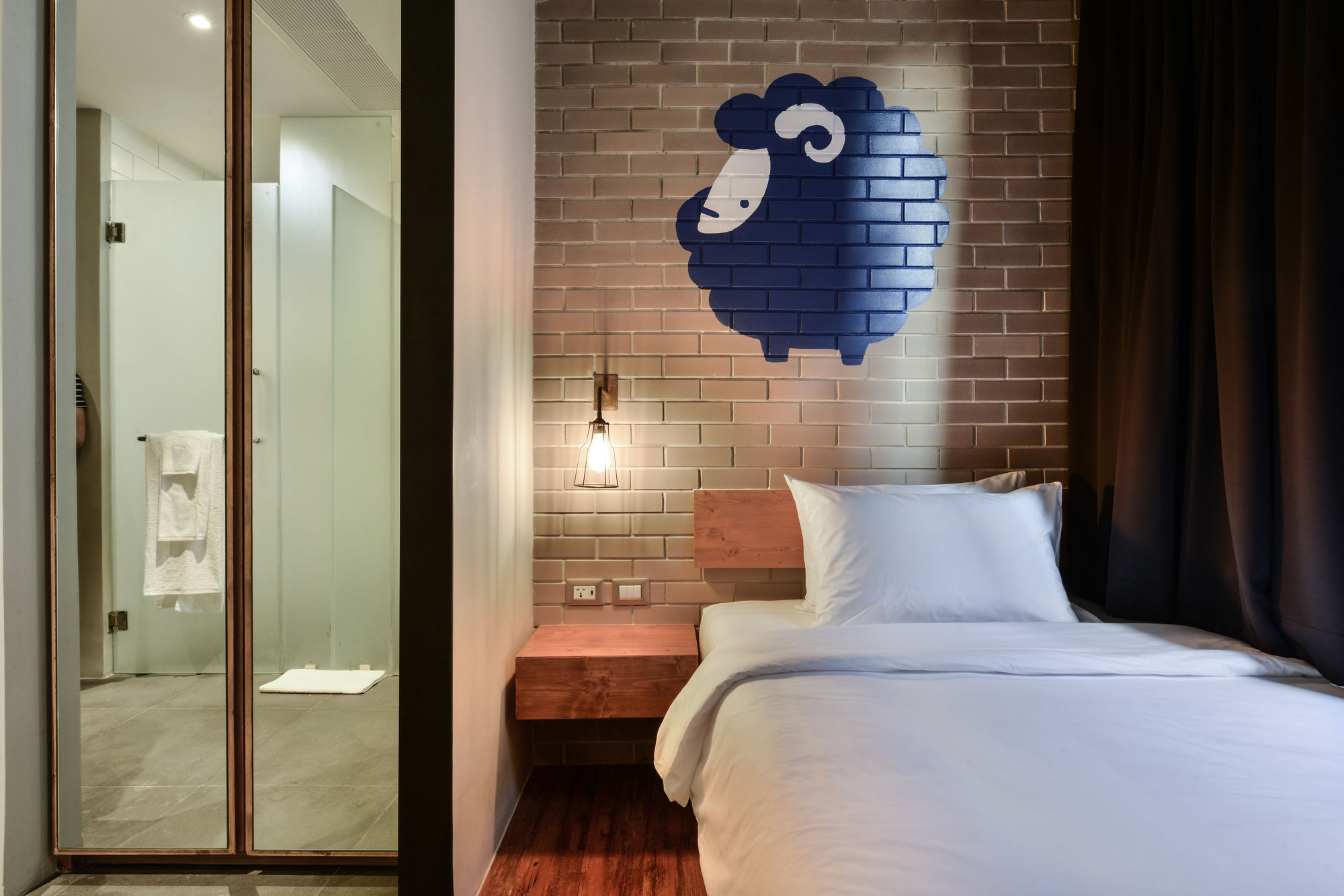 Фото Kokotel Bangkok Surawong