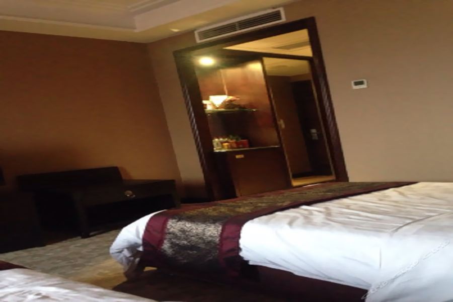 Фото Minghao Hotel