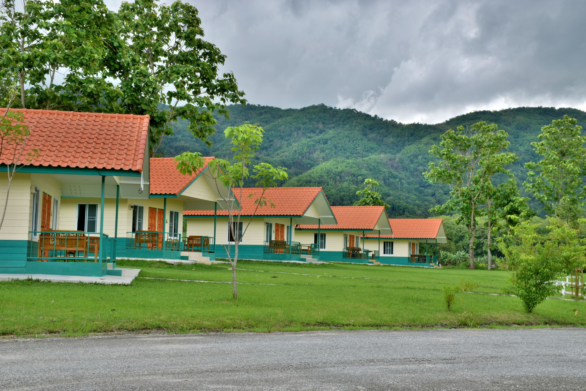 Фото Kaeo Fa Sai Resort