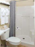 Фото HomeTowne Studios by Red Roof Fort Lauderdale