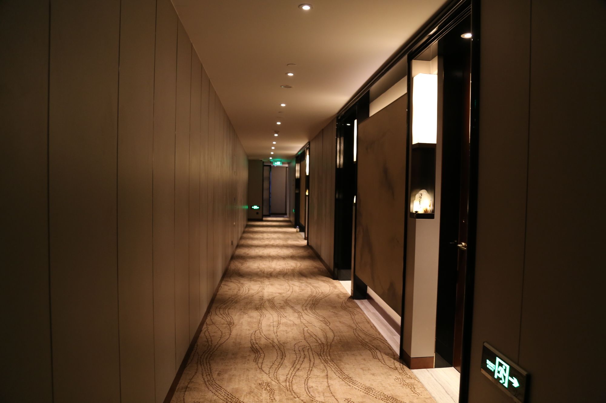 Фото Hualuxe Wuxi Taihu, an Ihg Hotel