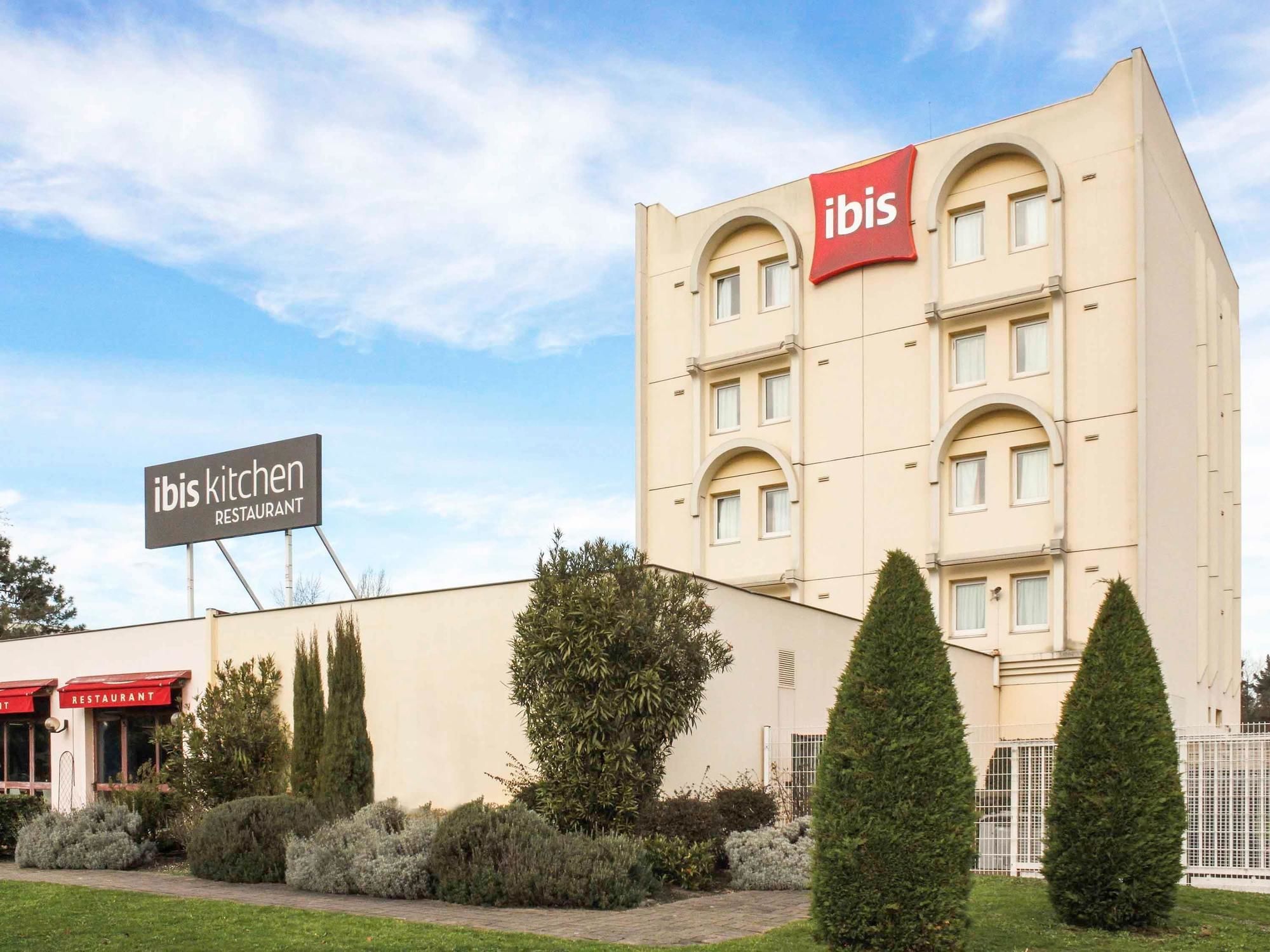 Фото Ibis Bordeaux Pessac Route des Vins Hotel
