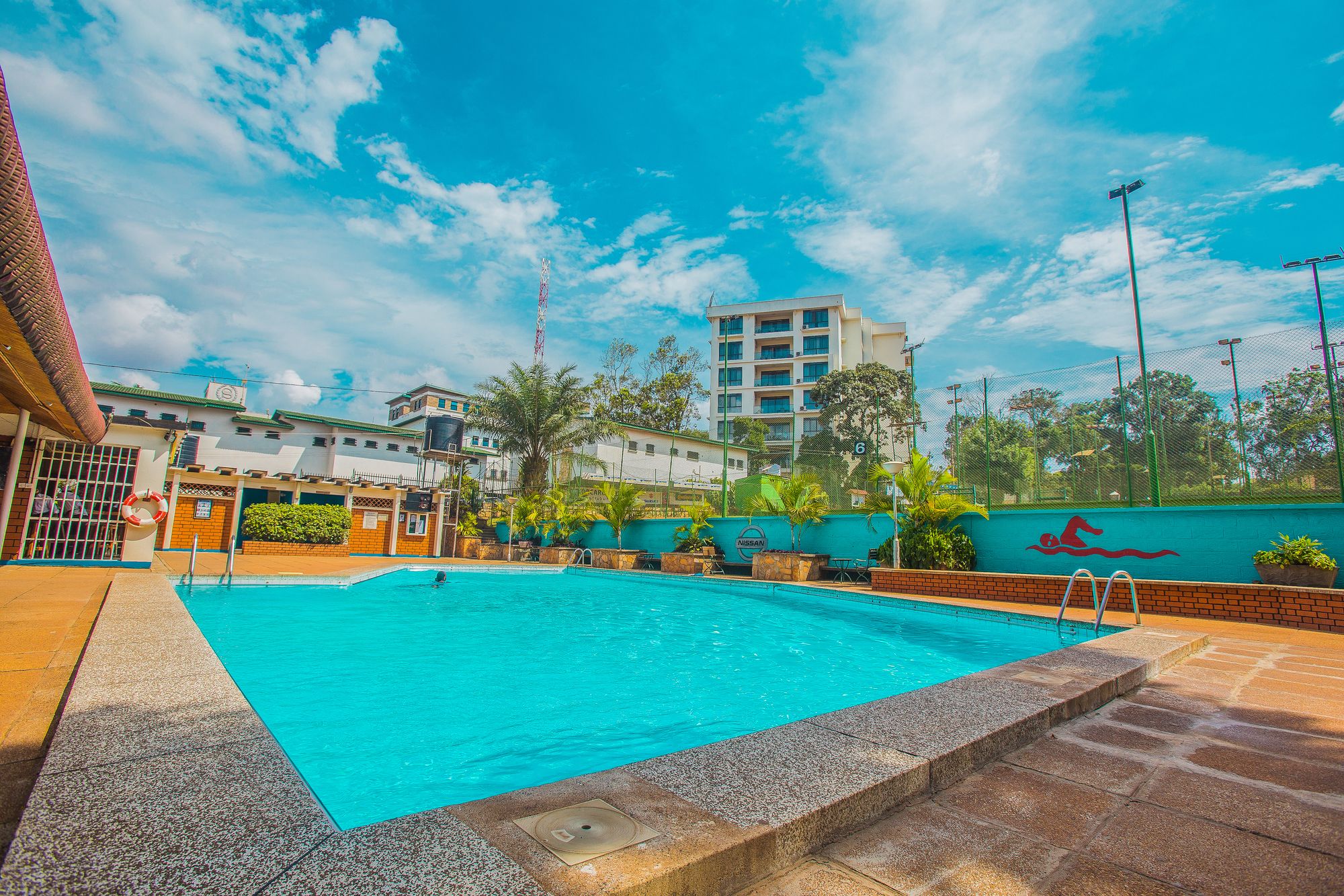 Фото отеля 2