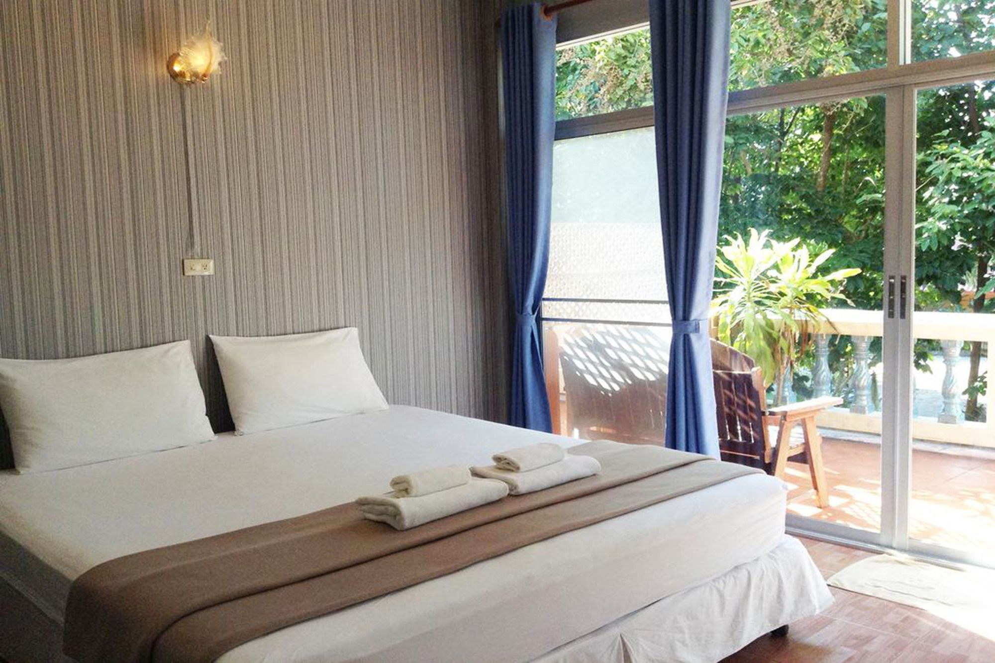 Фото Ban Krut Resort