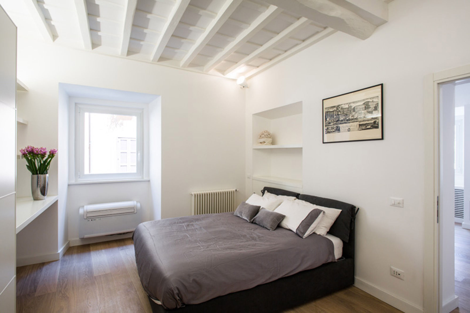 Фото Orange Suites