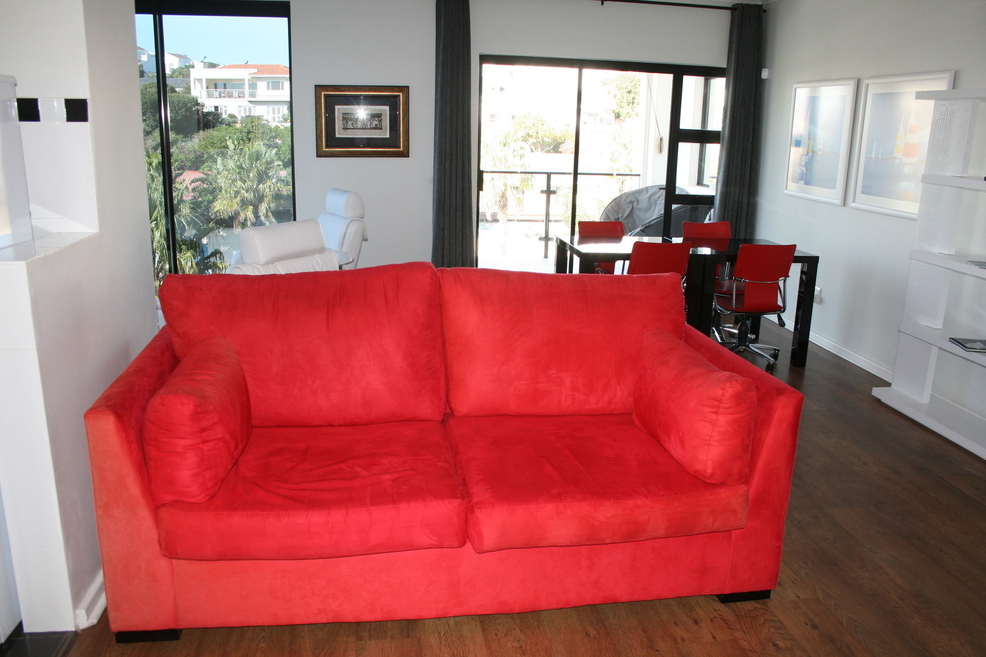 Фото Ahoy Boutique Hotel