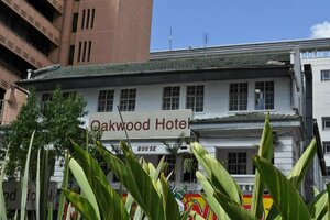 Гостиница Oakwood Hotel