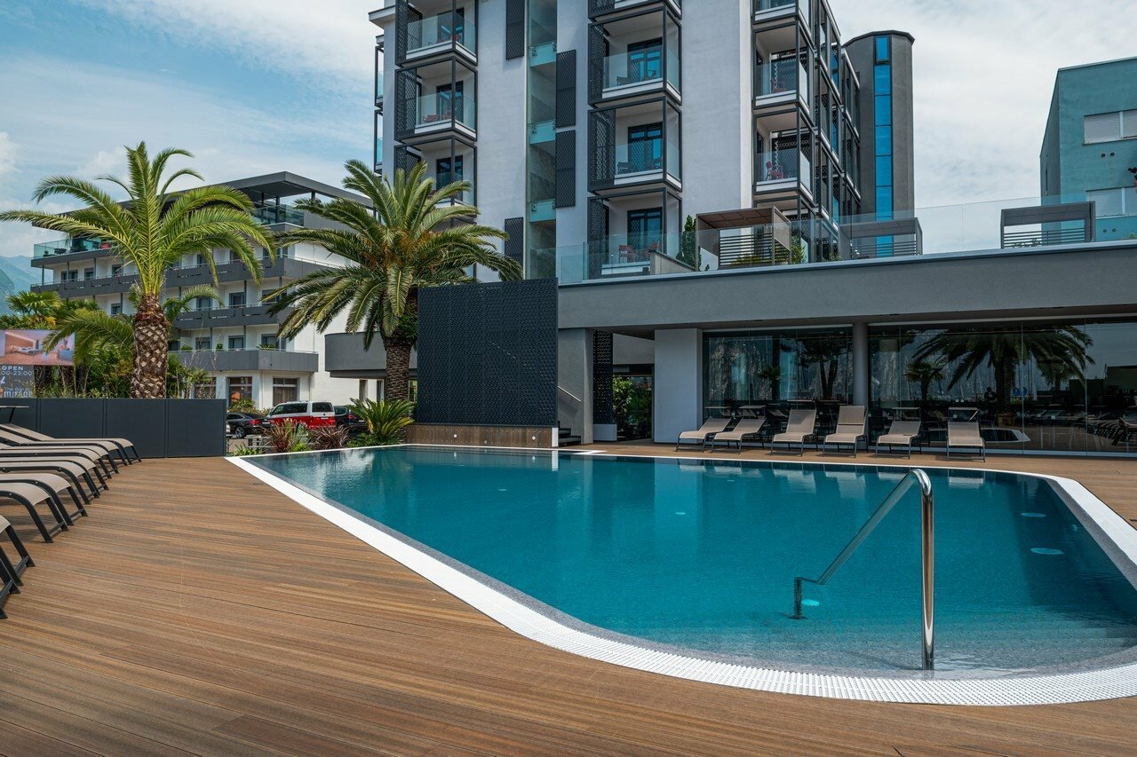 Фото Lake Front Hotel Mirage