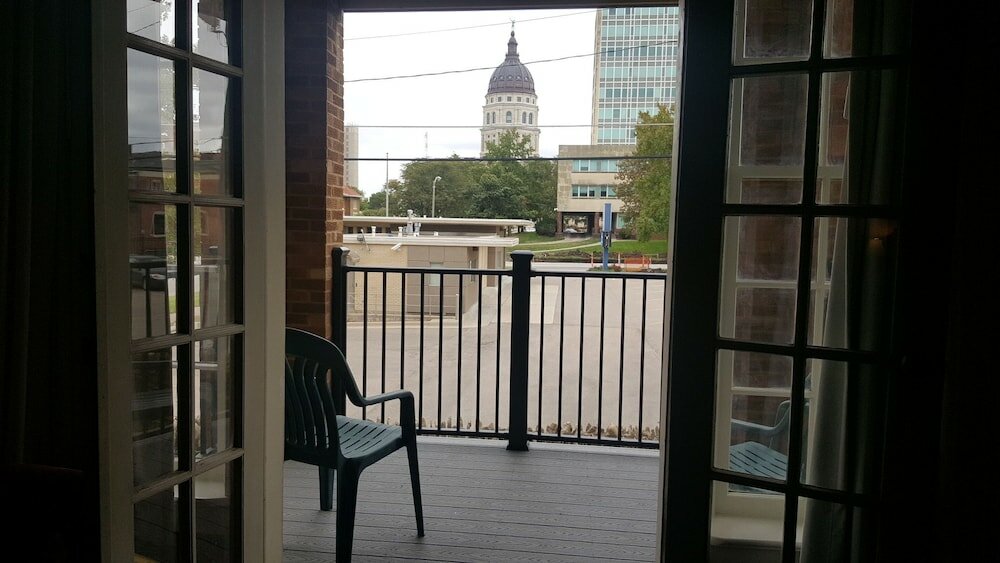 Фото Senate Luxury Suites