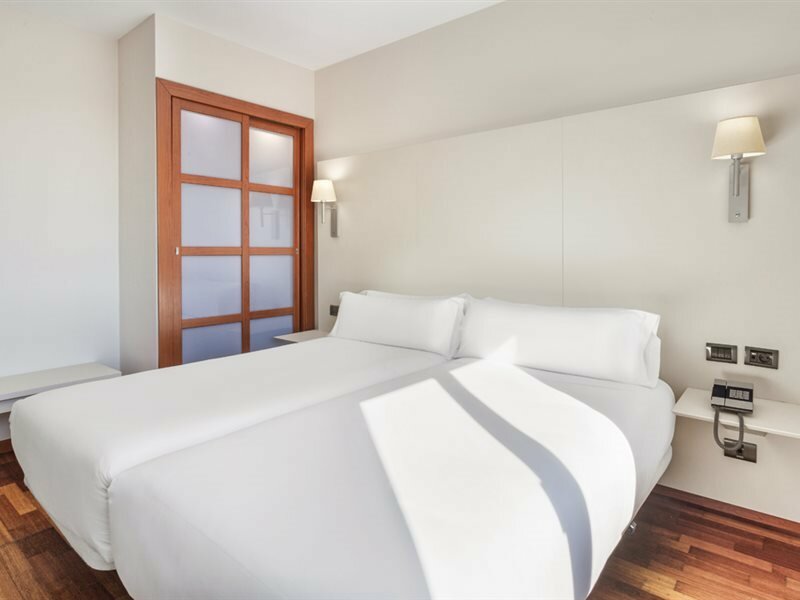 Фото B&b Hotel Elche
