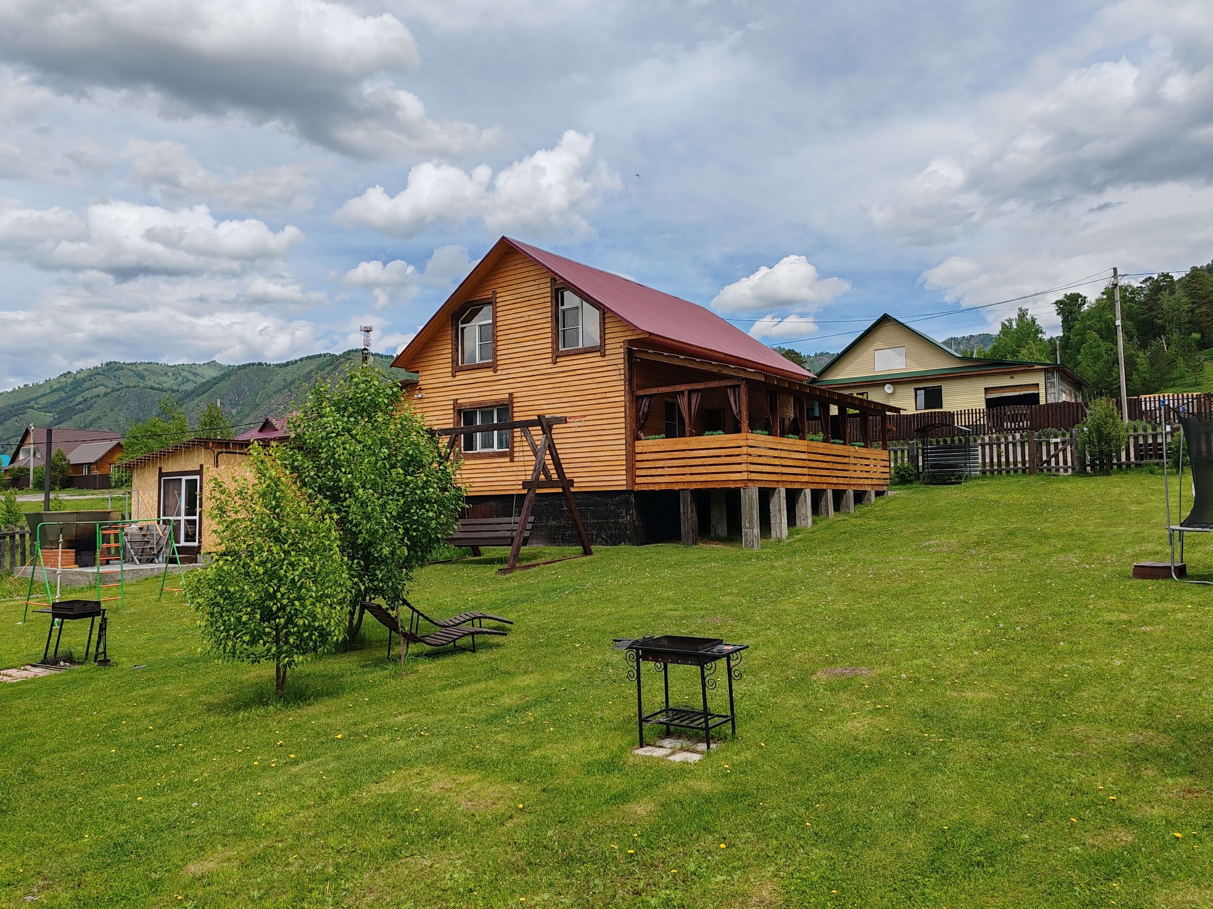 Фото отеля 1