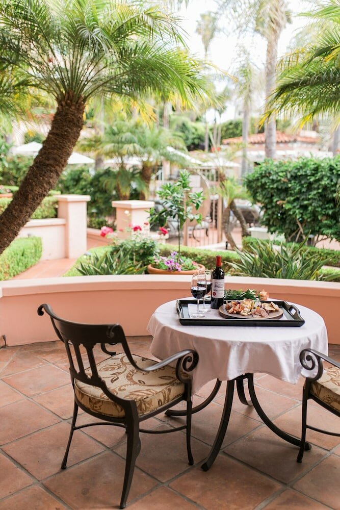 Фото La Valencia Hotel