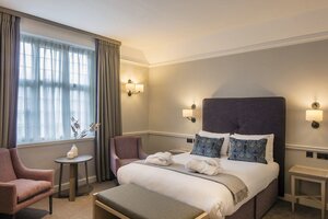 Гостиница Edgbaston Park Hotel & x26; Conference Centre