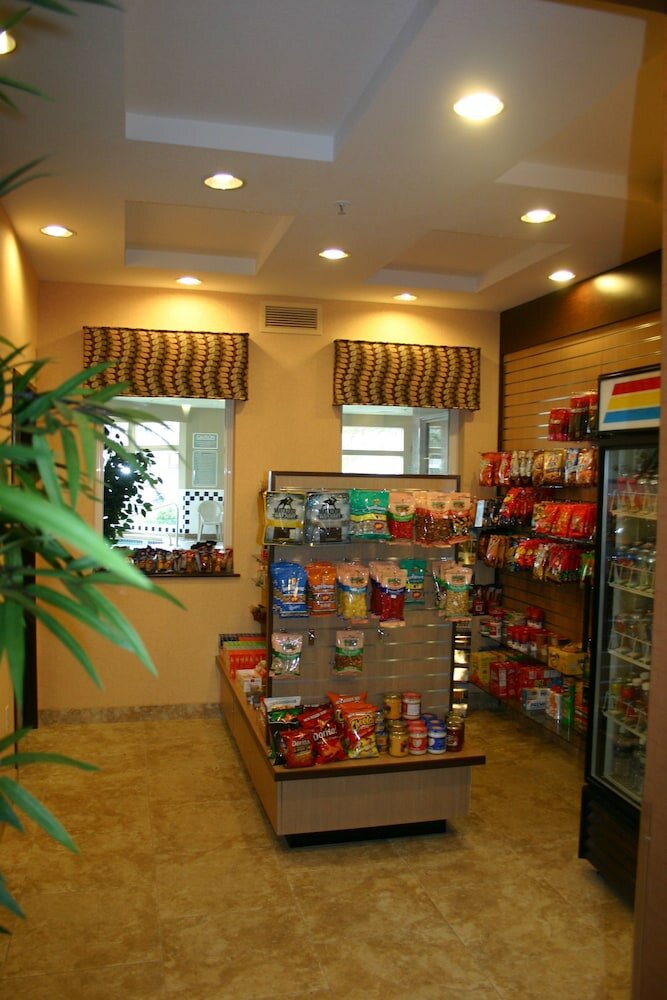 Фото Crystal Inn Hotel & Suites Salt Lake City