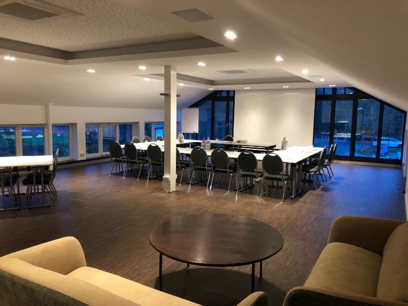 Фото Essensio Hotel Düsseldorf