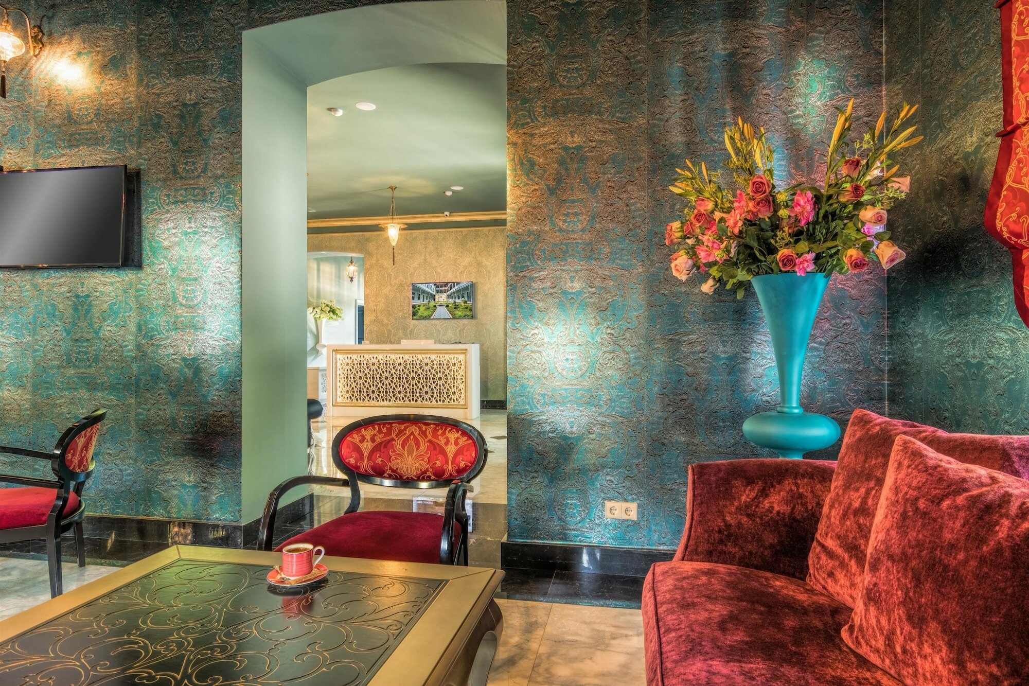 Фото Golden Tulip Borjomi Hotel