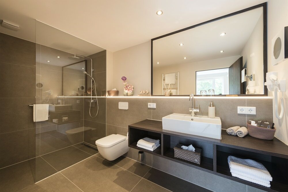 Фото Отель Munte-Wellnesshotel am Stadtwald