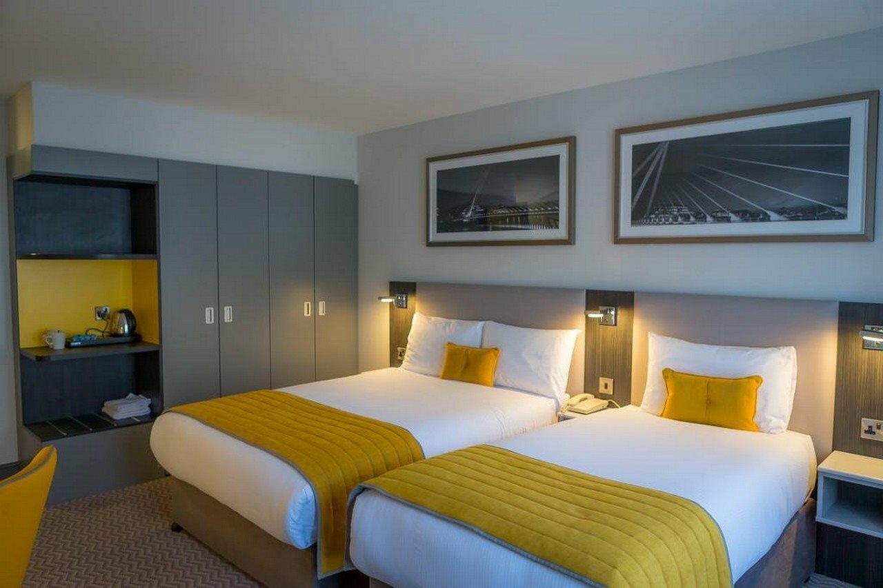 Фото Maldron Hotel Pearse Street