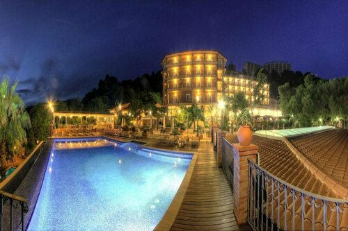 Гостиница Thalasso Hotel El Palasiet в Кастельоне