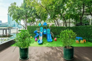 Гостиница Millennium Hilton Bangkok