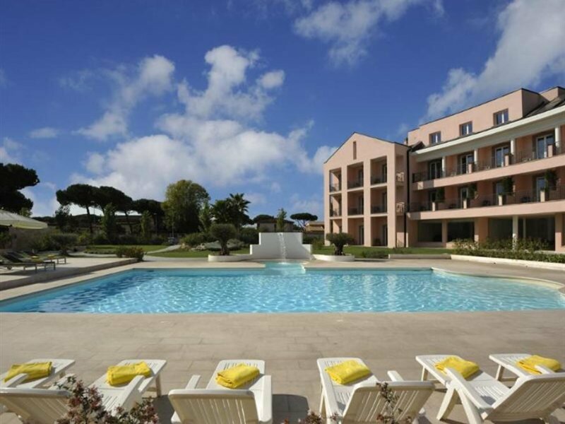 Фото Isola Sacra Rome Airport