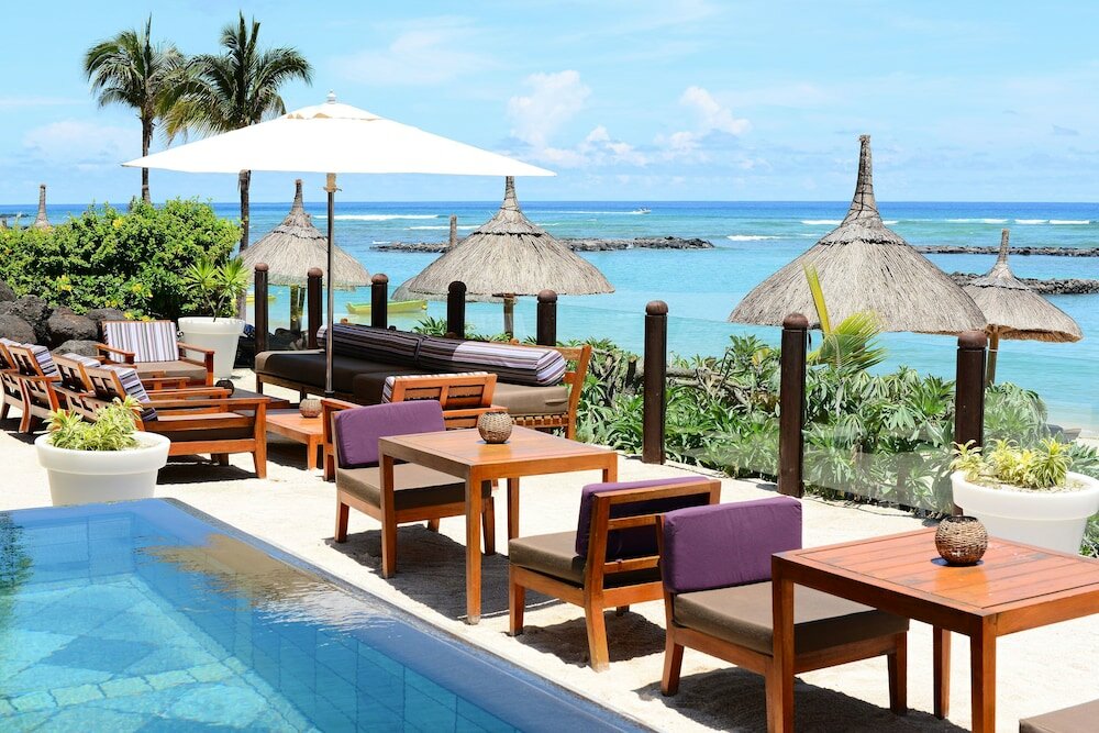 Фото Veranda Pointe Aux Biches Hotel