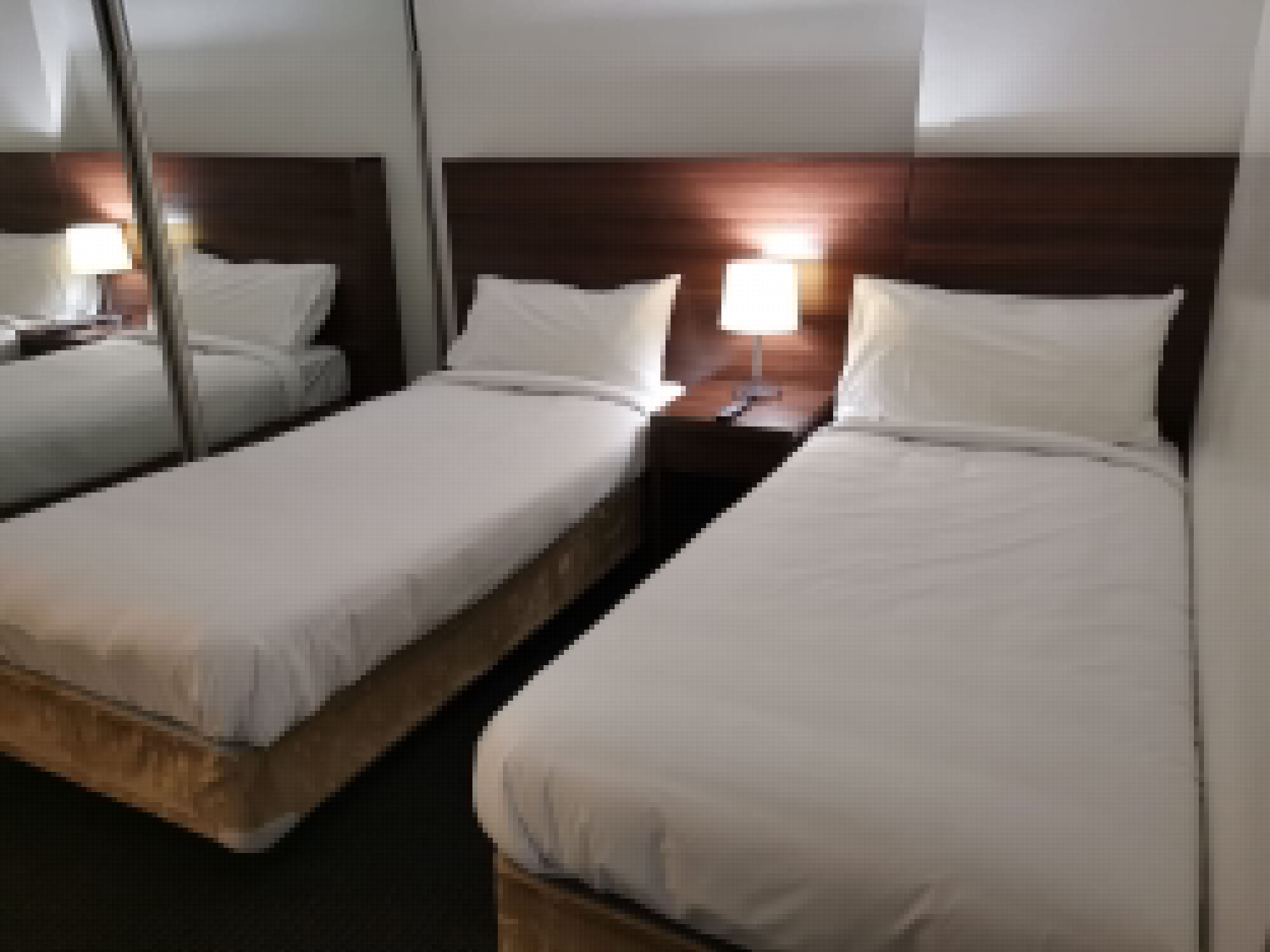 Фото Apx World Square