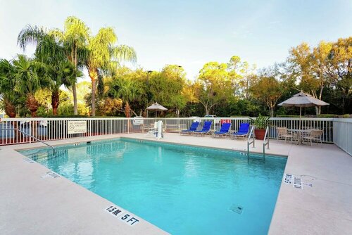 Внешний вид отеля Hampton Inn Melbourne в Уэст-Мелбурне, фото 3