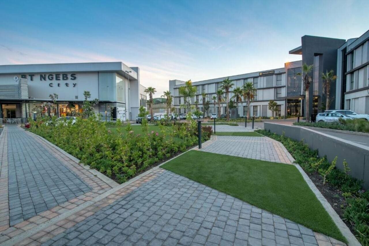 Фото Mayfair Hotel