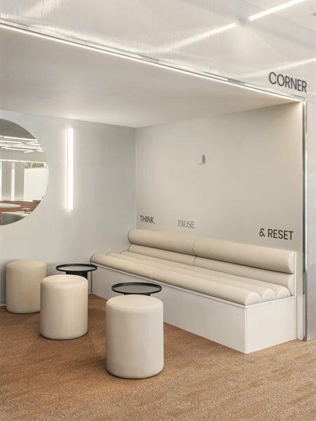 Фото B&b Hotel Granada Estacion