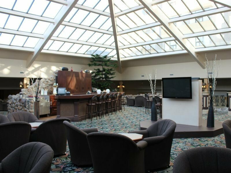 Фото Ramada Edmonton Hotel & Conference Centre