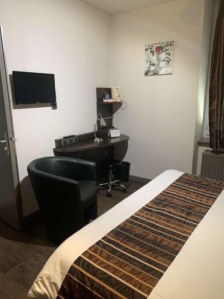 Фото Hotel Kyriad Rodez