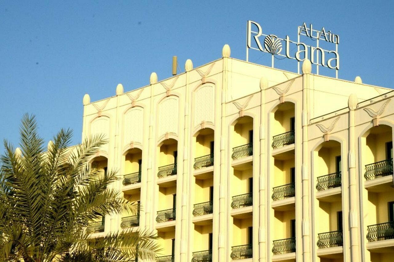 Фото Al Ain Rotana