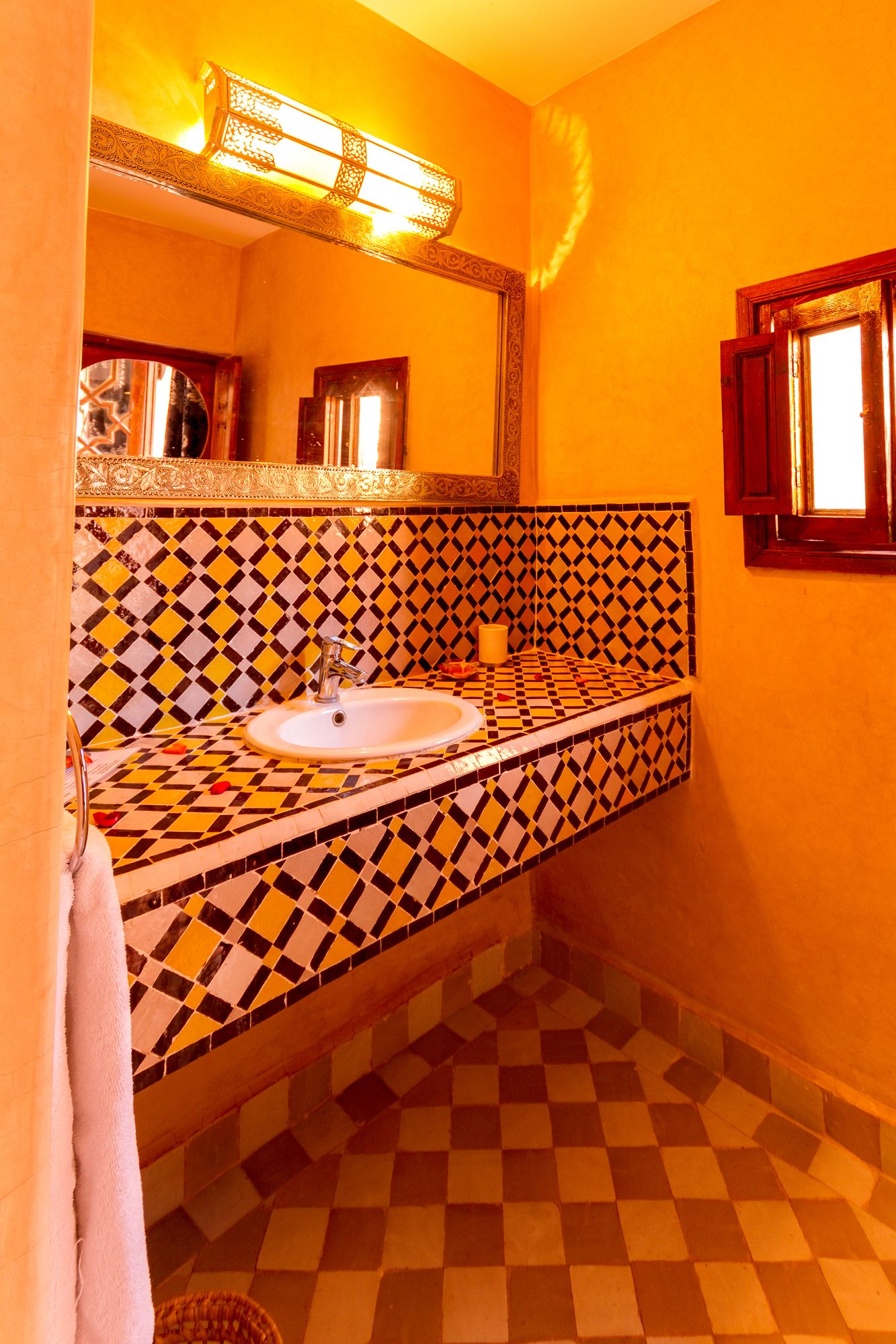 Фото Riad Nora