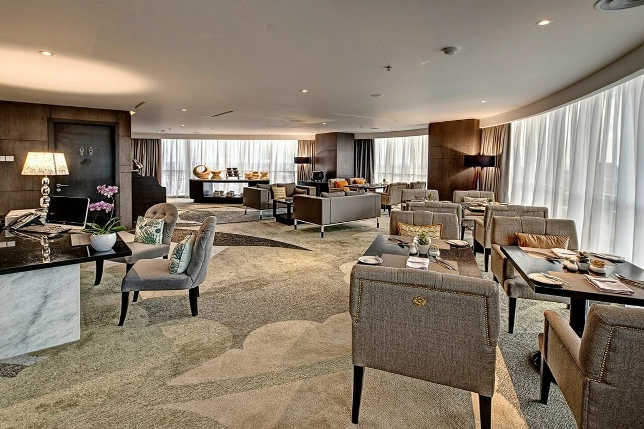 Фото Melia Makassar