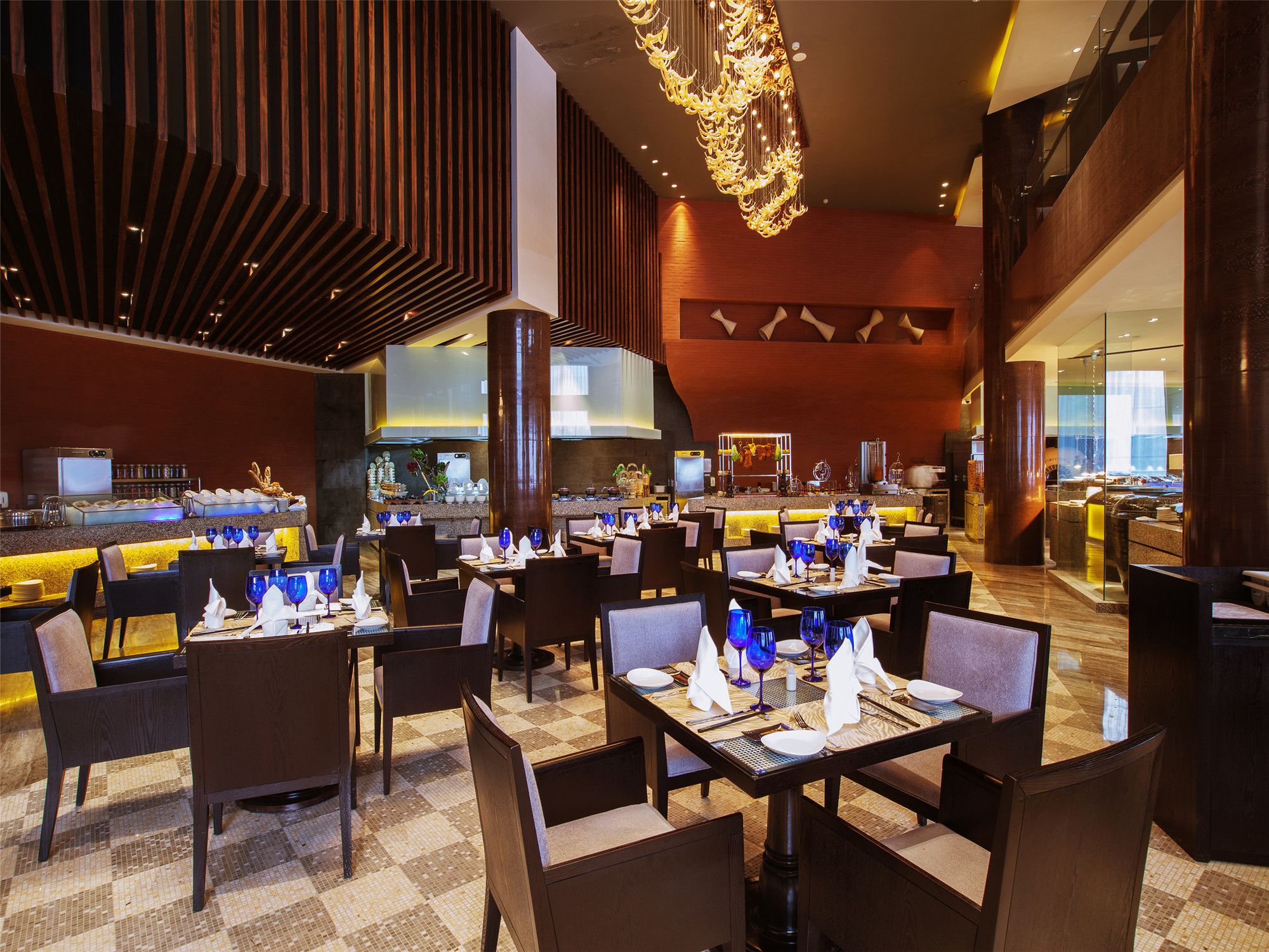 Фото Universal Hotel Urumqi