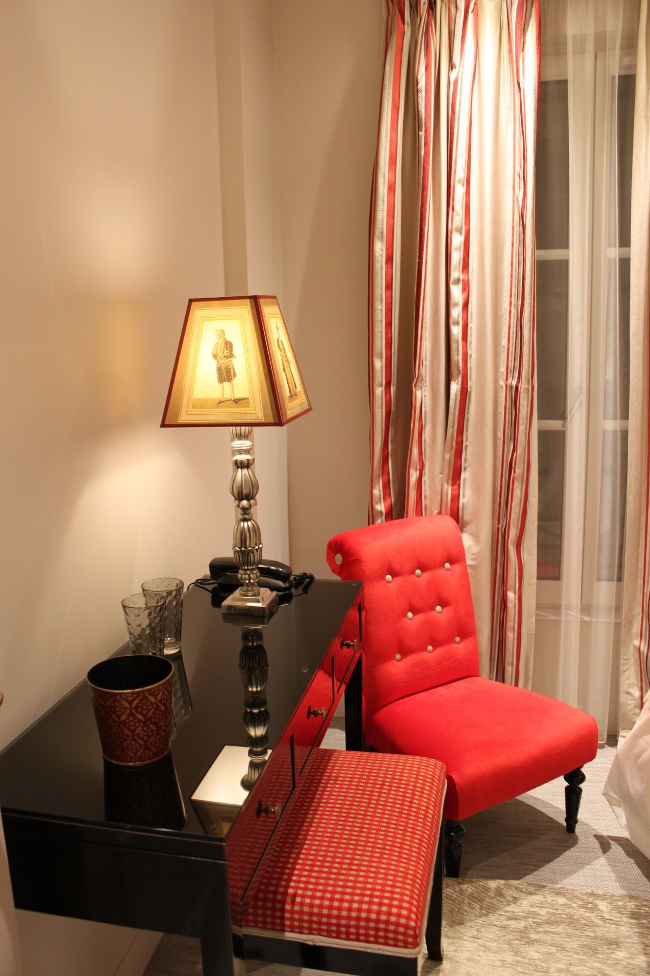 Фото My Home in Paris Hotel