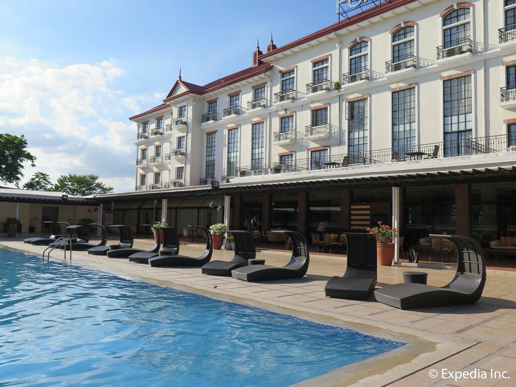Hotel Pontefino Hotel and Residences, Batangas City, photo