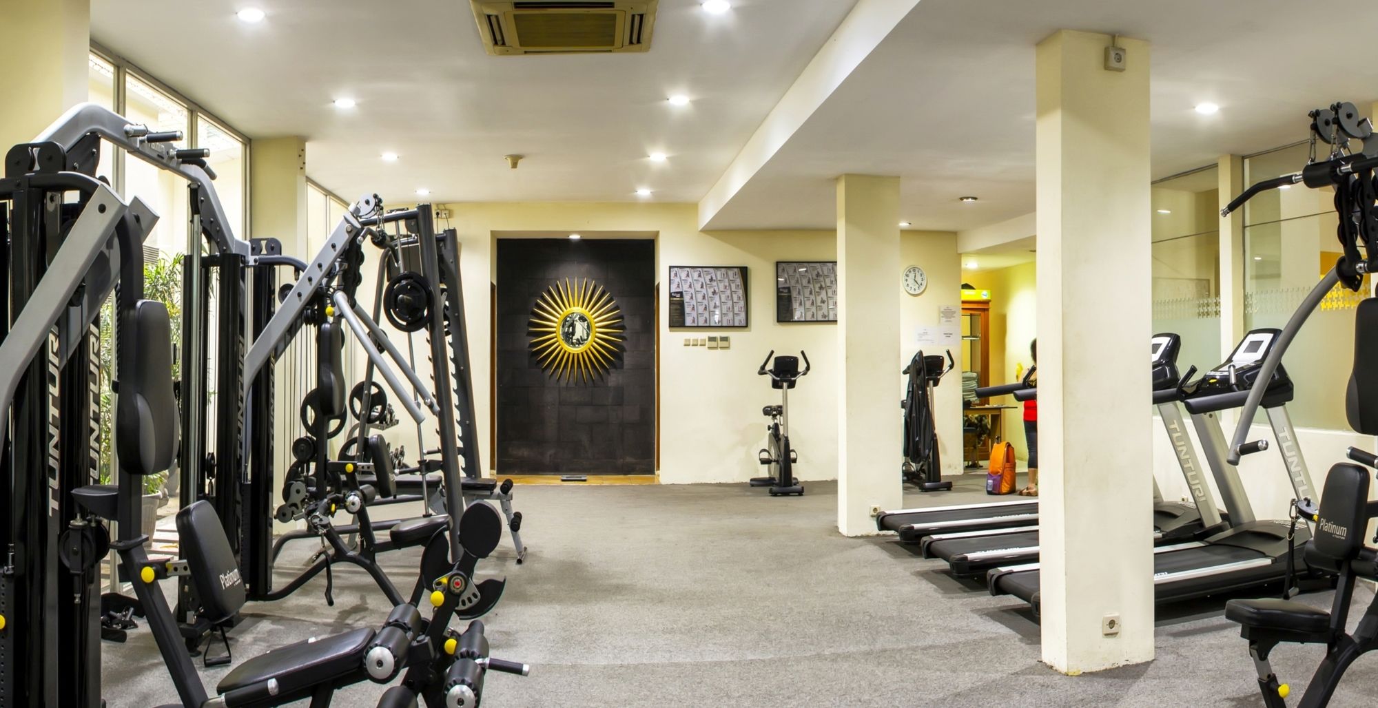 Фото Grand Pasundan Convention Hotel