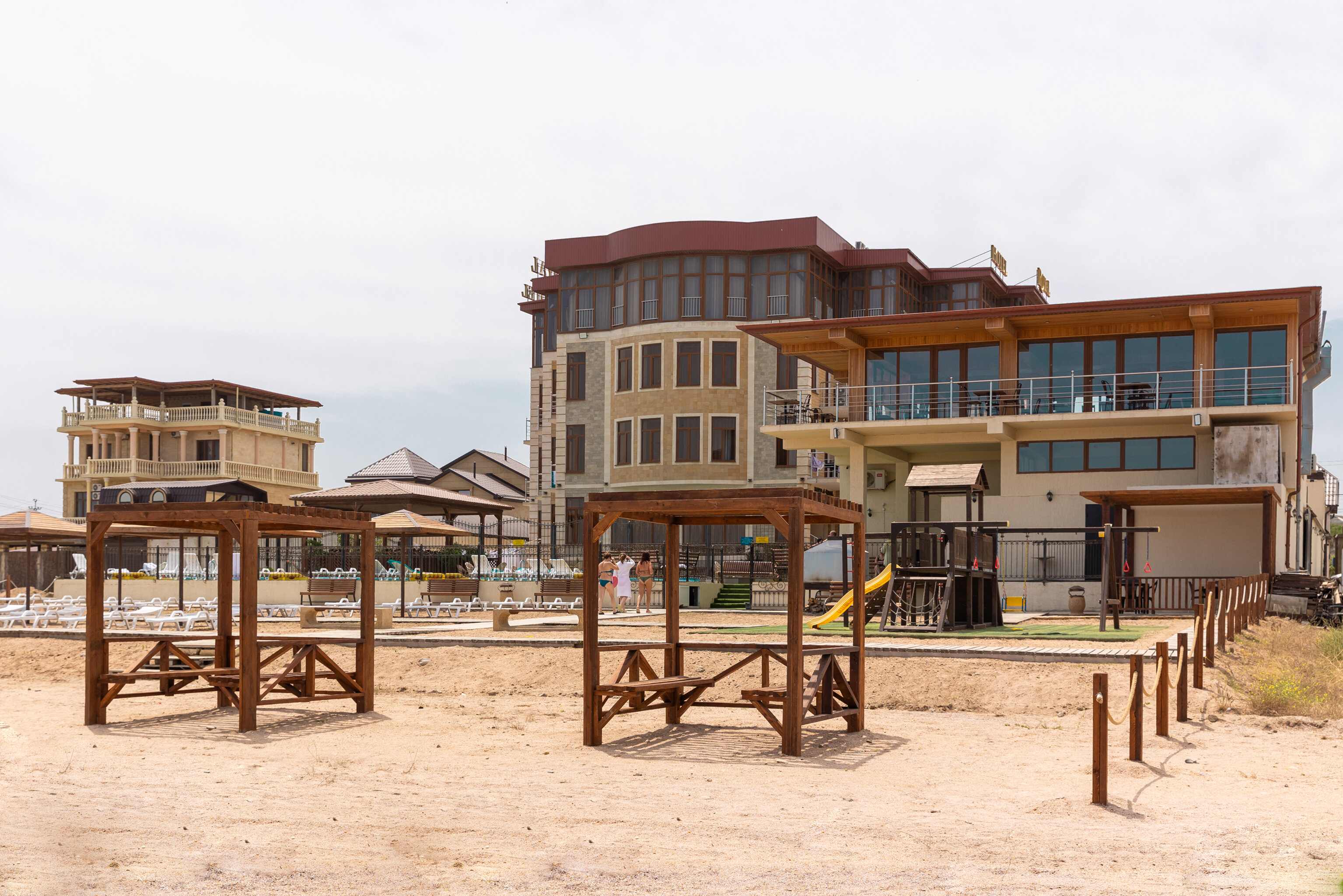 Фото отеля 1