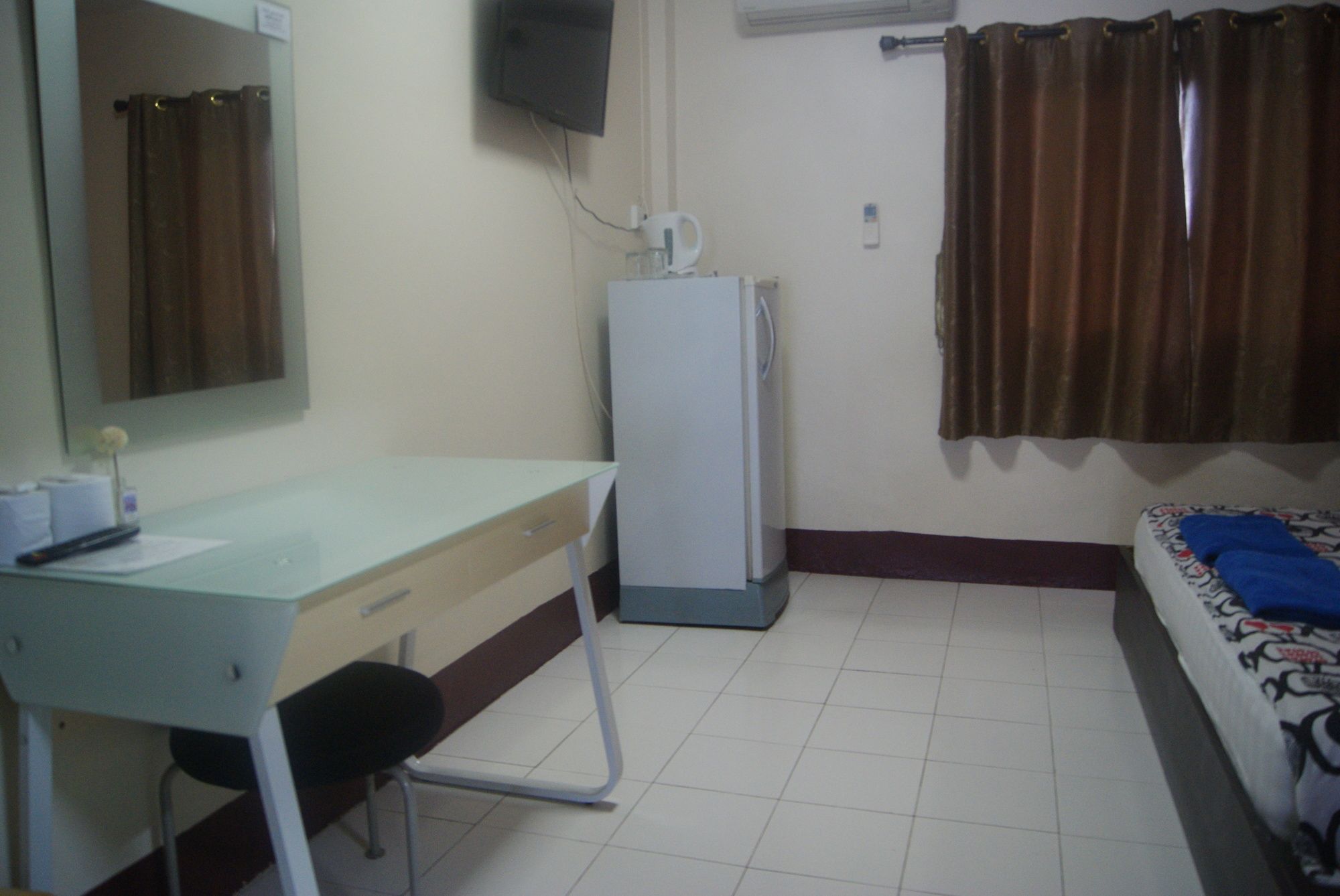 Фото Pineapple Guesthouse