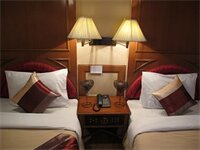 Фото The Promenade Hotel