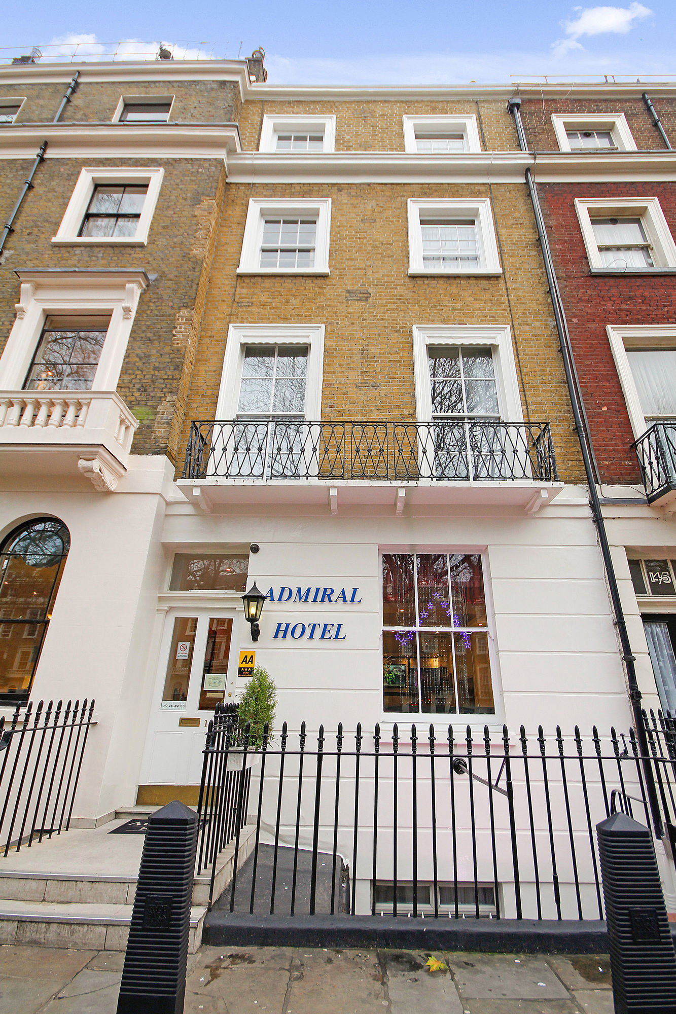 Фото Admiral Hotel at Park Avenue