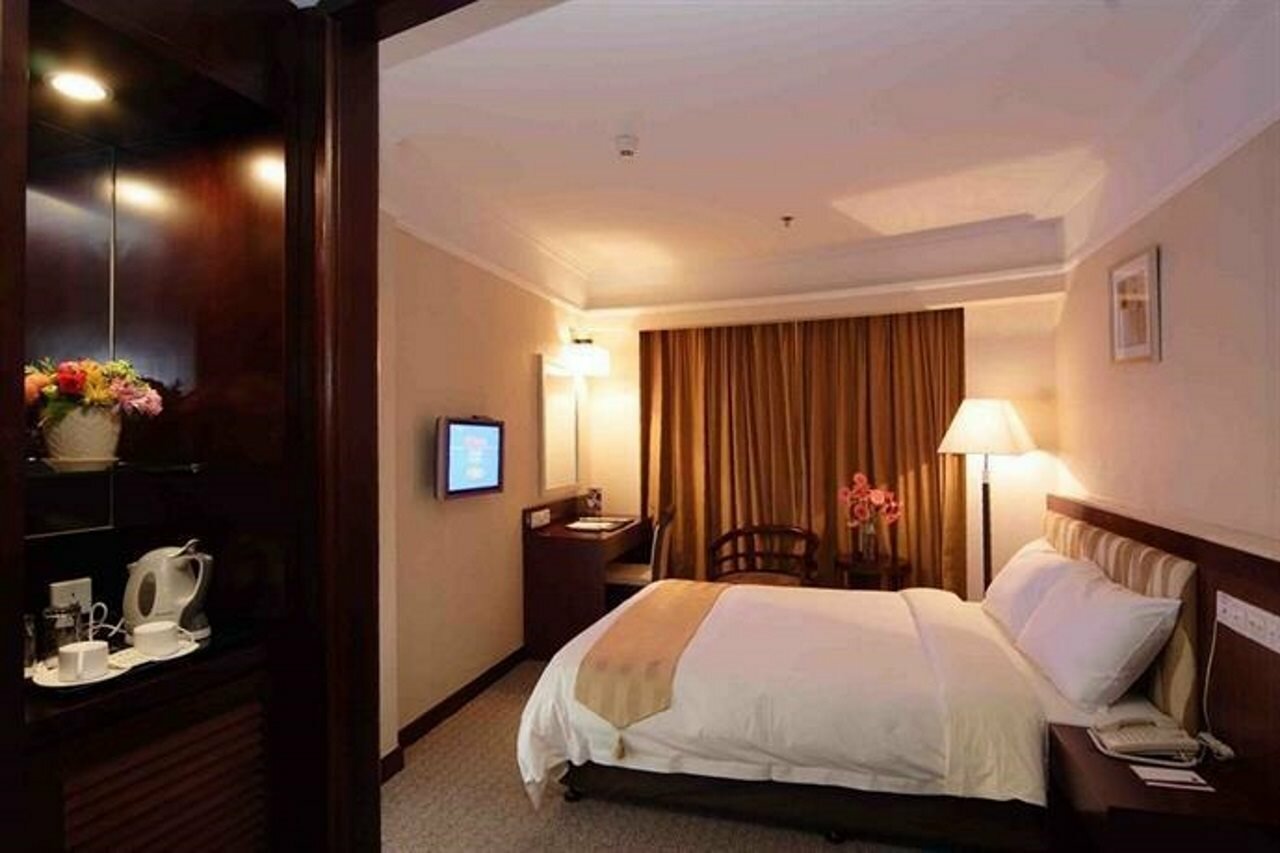 Фото Grand Dragon Hotel