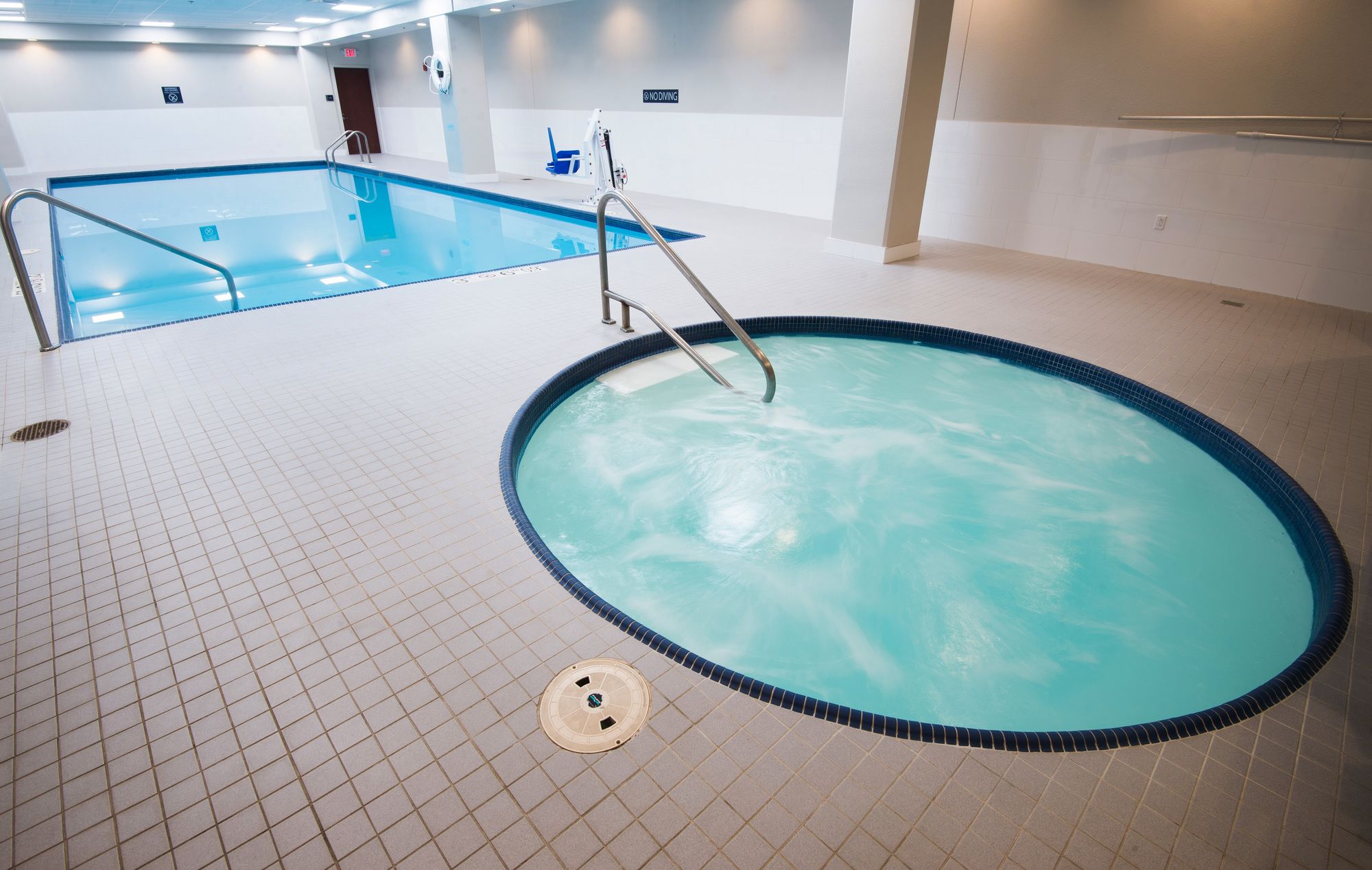 Фото Crowne Plaza Cleveland at Playhouse Square, an Ihg Hotel